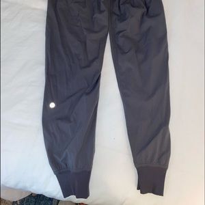 Gray lululemon 7/8 joggers
